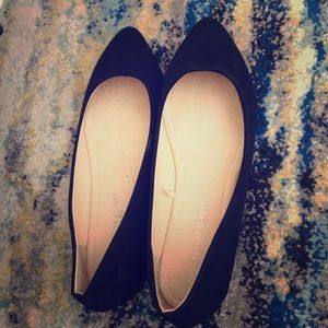 Black flats